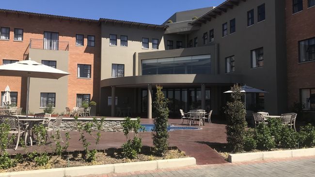 Regal Inn Hotel Midrand Bagian luar foto